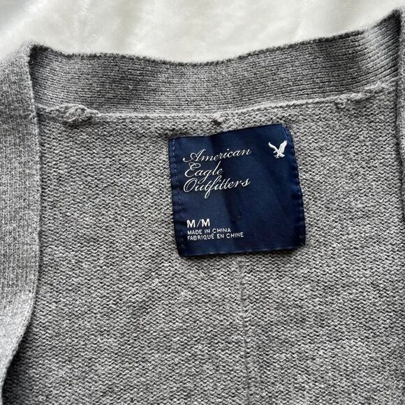 Y2K preppy American Eagle grey knit long sleeve button up cardigan size medium - Picture 3 of 8